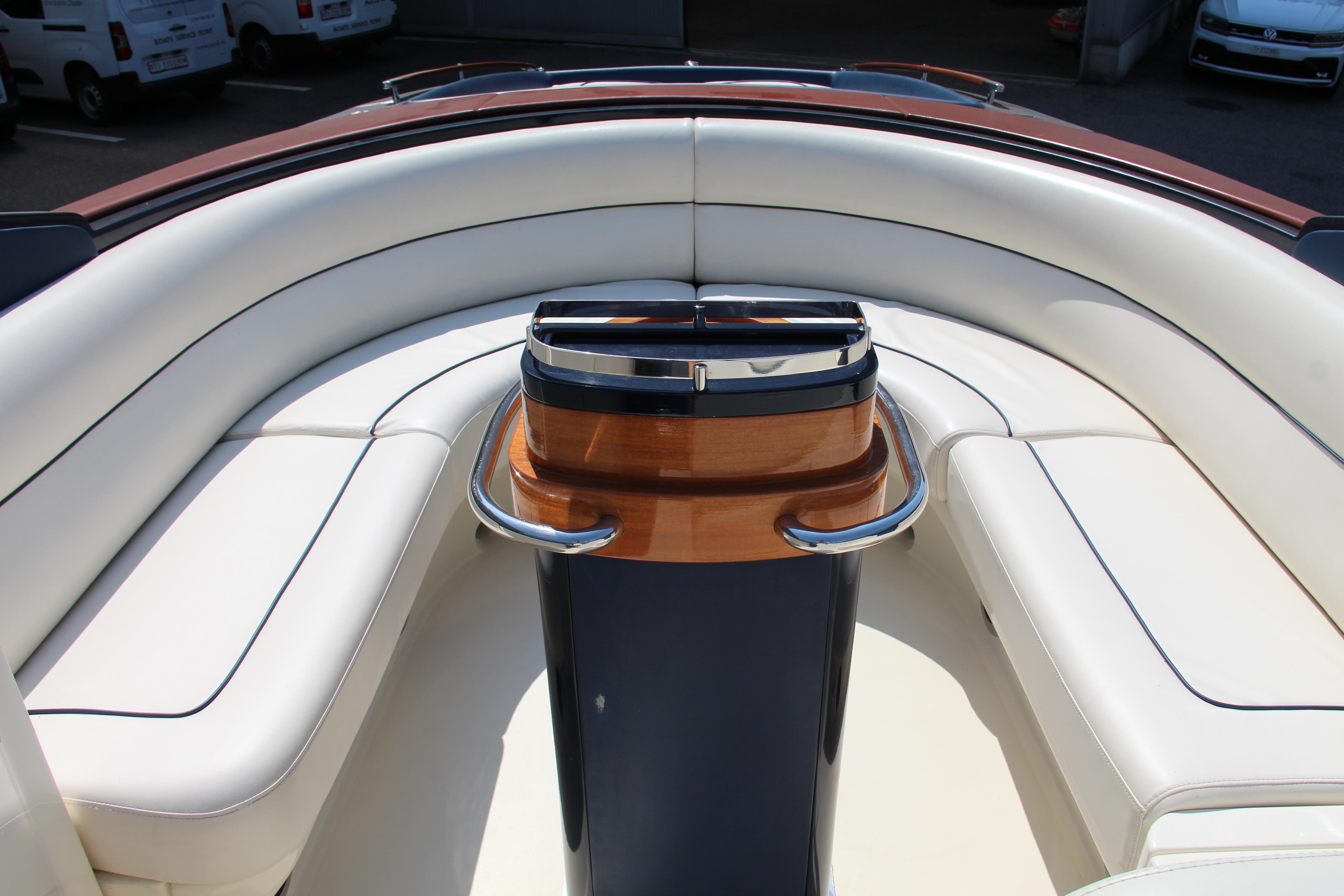 2002 RIVA 33' AQUARIVA 